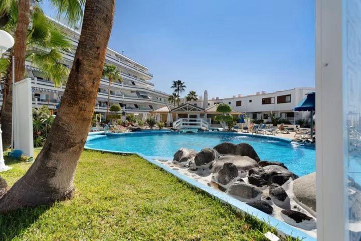 아데제 001, Club Atlantis, Puerto Colon, Adeje 아파트 외부 사진
